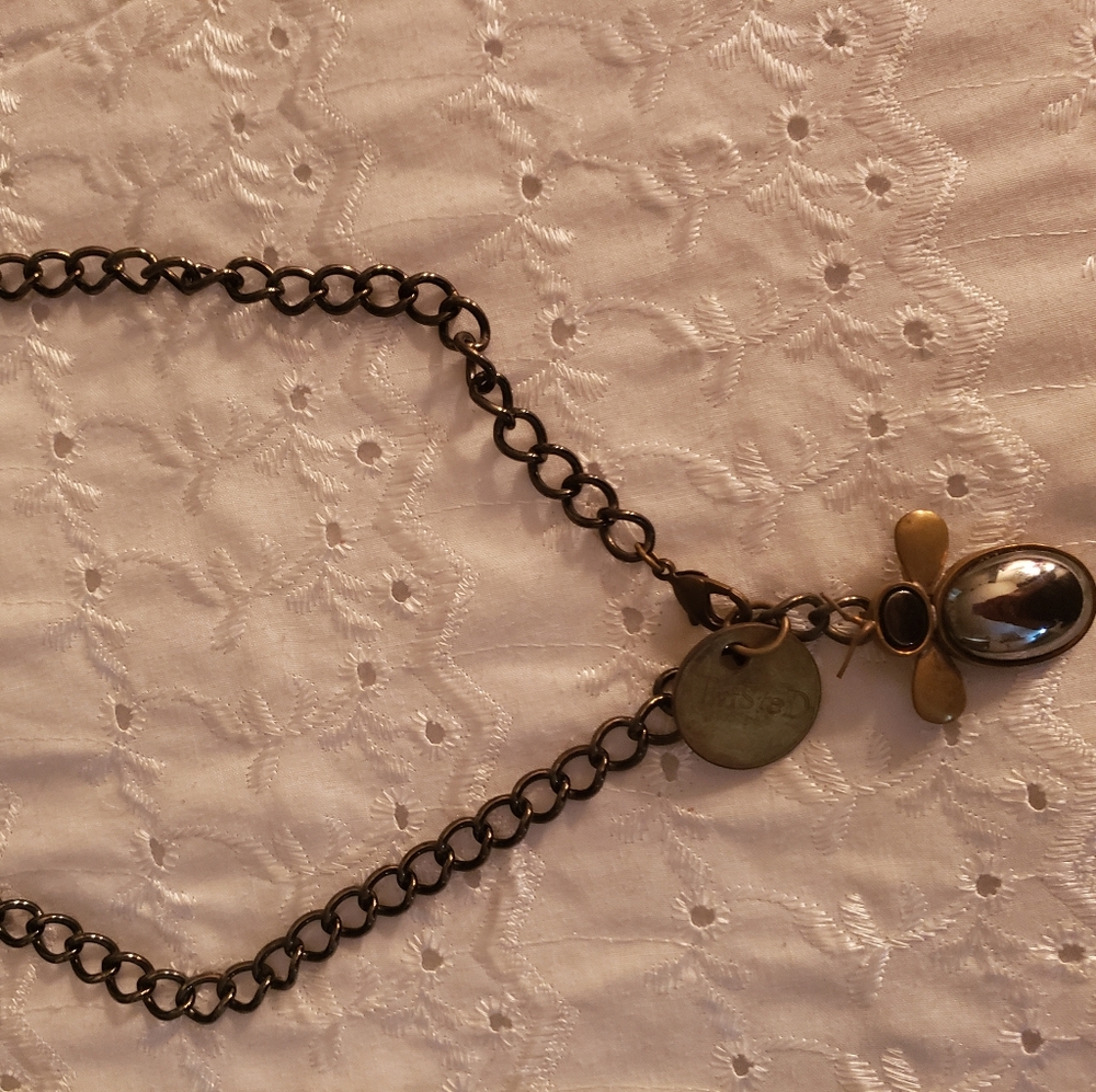 🌺Twisted Silver  retired necklace